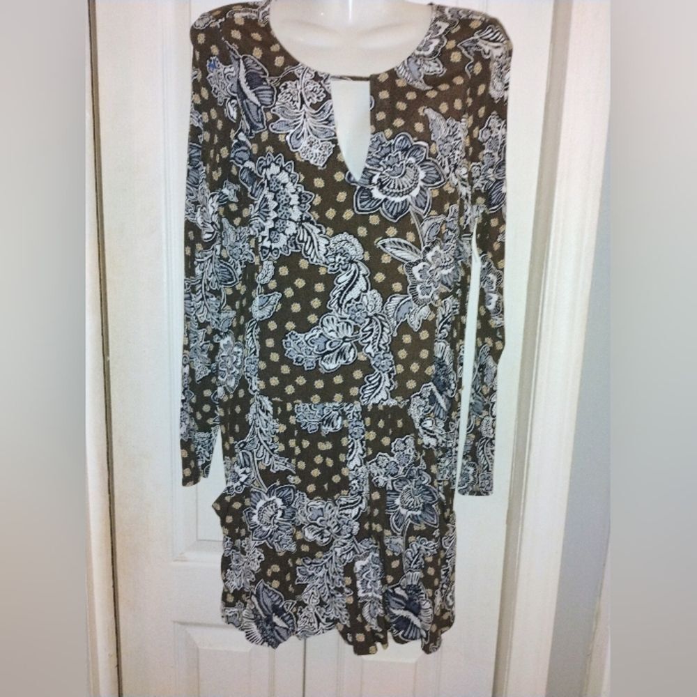 Express Brown and White Long Sleeve Dress
